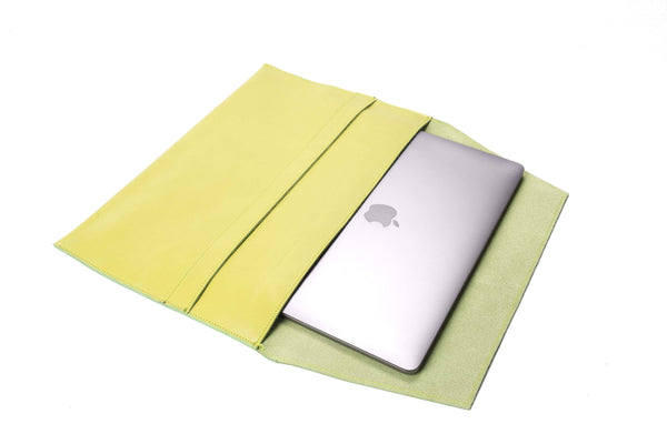 The Camden Lock - Apple iPad mini Sleeve in Lime